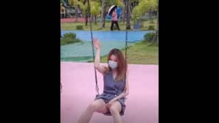 คลิปหลุดโอนลี่แฟน แอบโชว์ กลางสวนสาธารณะ เล่นดุ้นสั่นด้วย Chamoflove